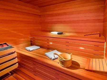Bahamas Hotel 3*