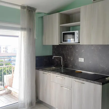 Bahamas Лидо-ди-Савио