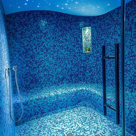 Bahamas Hotel