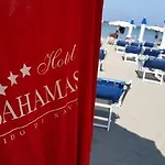 Bahamas & Hotel 3*