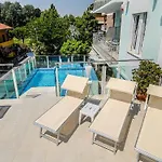 Hotel Bahamas & Lido Di Savio