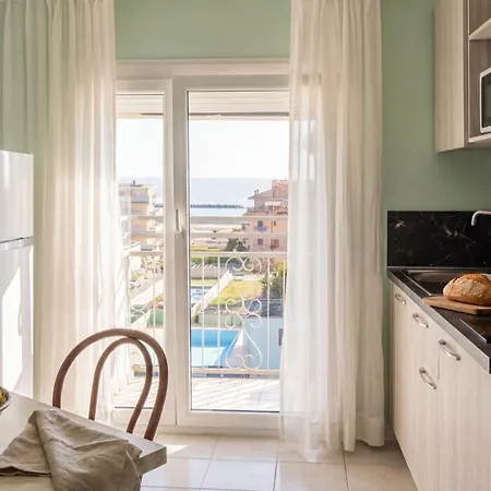 Bahamas & Lido Di Savio