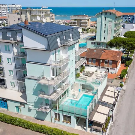 Hotel Bahamas & 3*