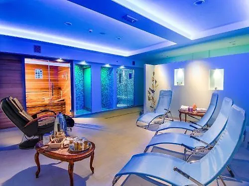 Bahamas & Lido Di Savio